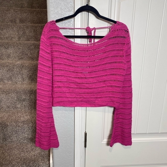 Lovers + Friends Crochet Open Back Tie Sweater pink - Picture 7 of 7